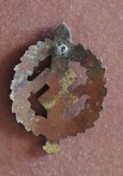 Preview: SA Sportabzeichen Miniatur defekt